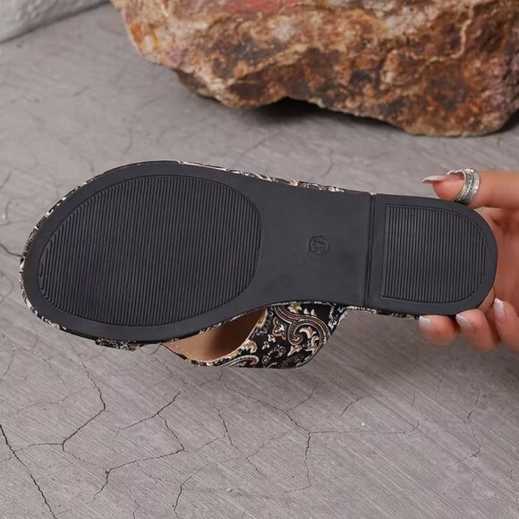 Size 6.5 Slip On Stylish Bohemian Style Sandals - Picture 5 of 5